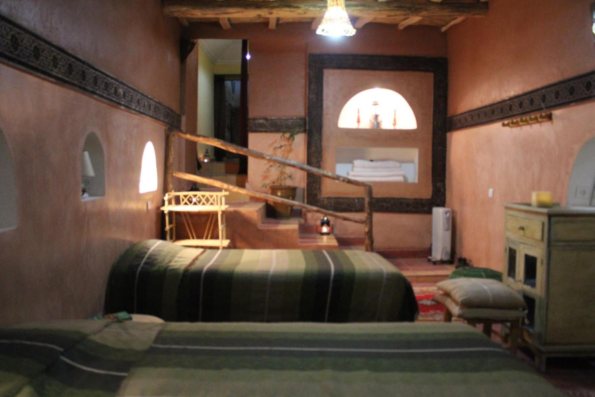 Отель Kasbah Ben Ali Kelaat-M'Gouna Экстерьер фото